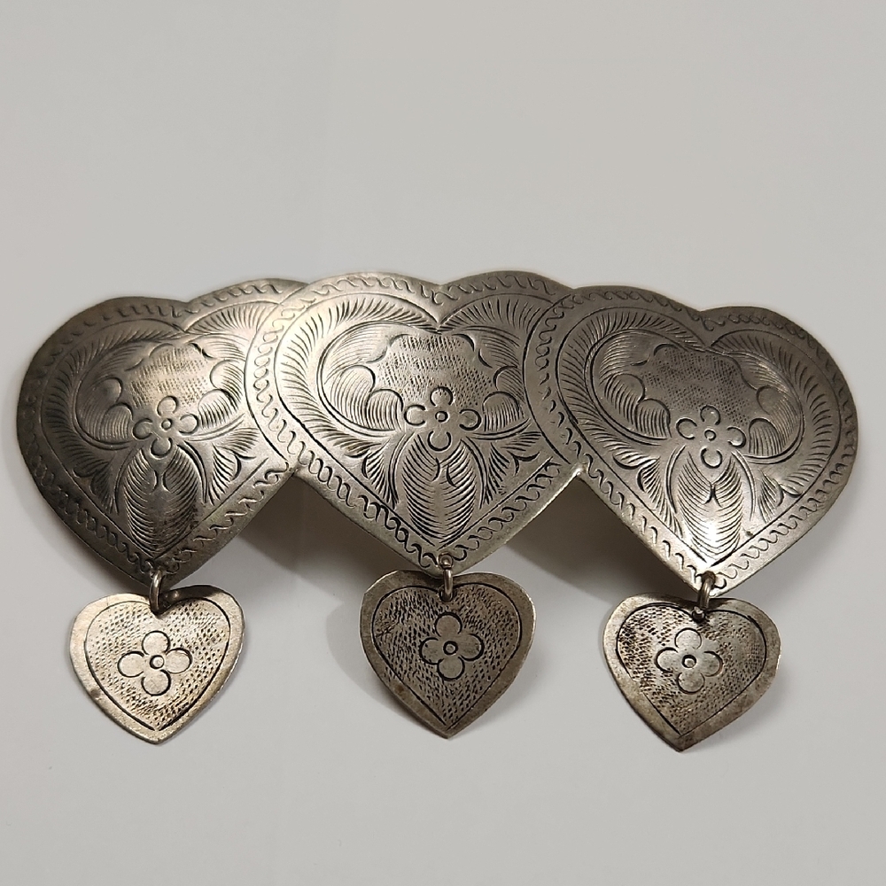 Vintage Etched Silver-tone Triple Heart Dangle Hair Clip Barrette